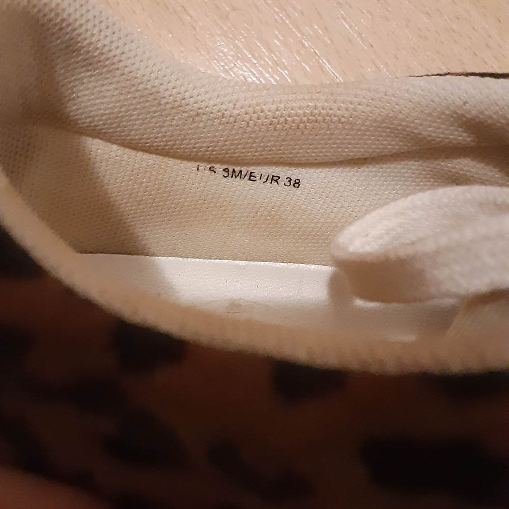 Via Spiga Leopard Suede Sneakers - Picture 6 of 7
